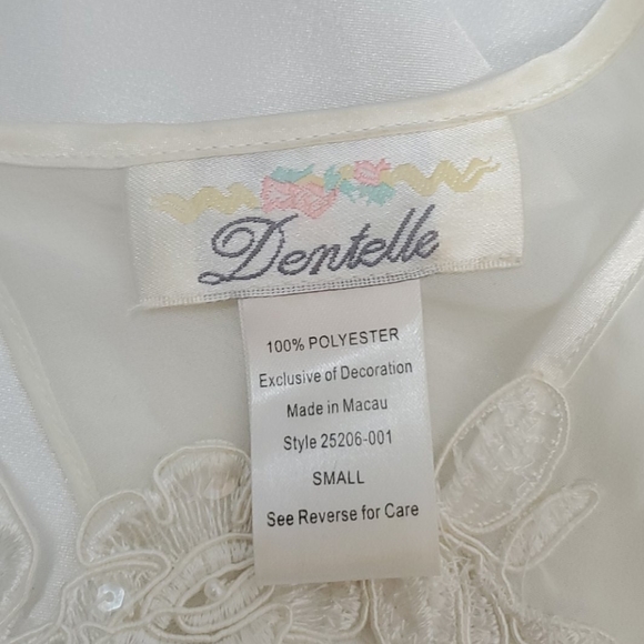 Vintage Dentella nightgown embroidered open back - Picture 7 of 13